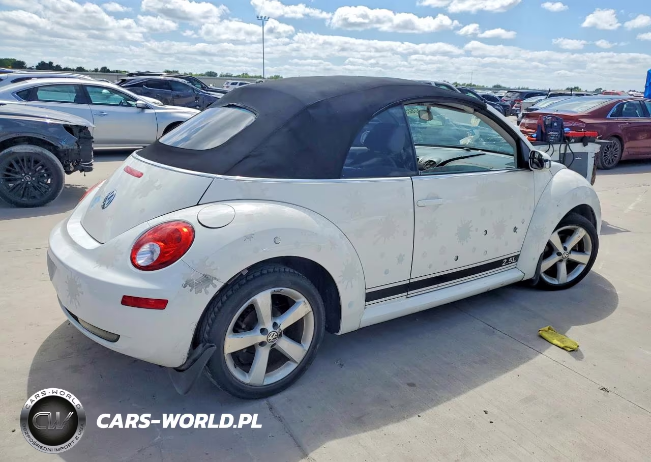 2007 Volkswagen New Beetle Triple White VIN:3VWFF31Y17M420854 - 3
