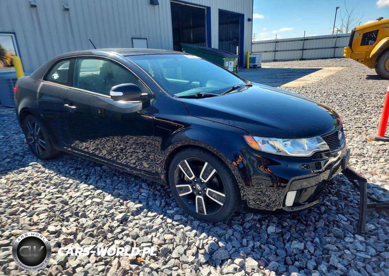 2010 Kia Forte Sx VIN:KNAFW6A3XA5140790 - 4