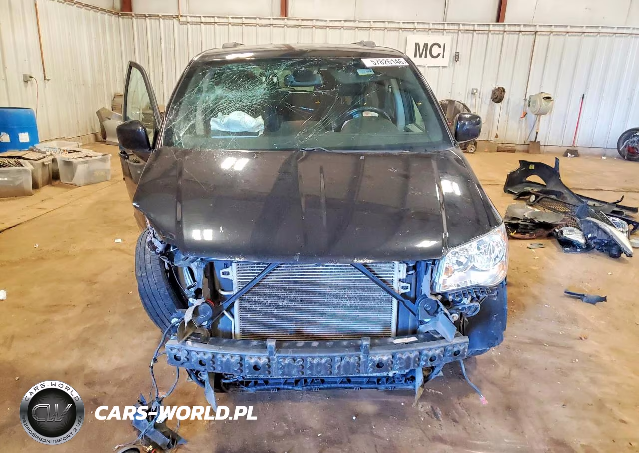 2018 Dodge Grand Caravan Sxt VIN:2C4RDGCG8JR301572 - 5