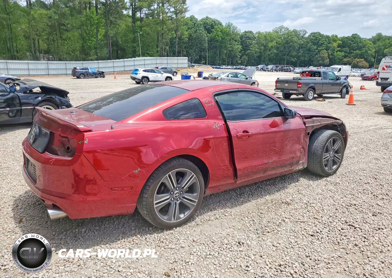 2014 Ford Mustang VIN:1ZVBP8AM4E5280016 - 3