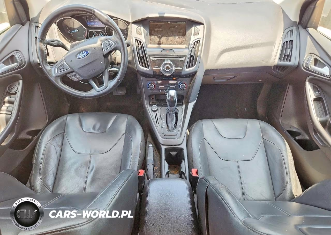 2015 Ford Focus Se VIN:1FADP3F21FL240582 - 8