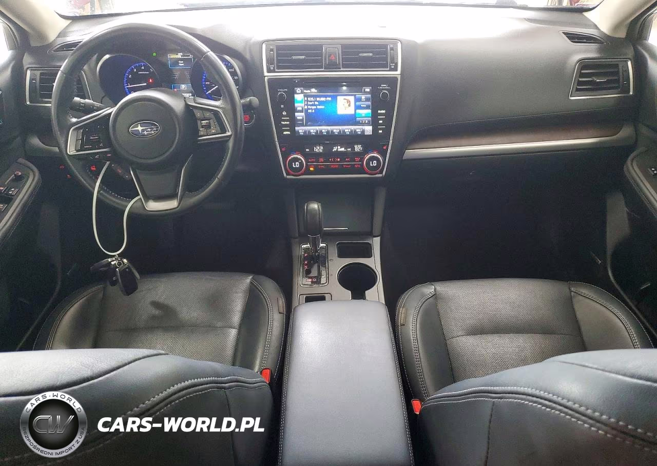 2018 Subaru Outback 2.5I Limited VIN:4S4BSANC3J3371127 - 8