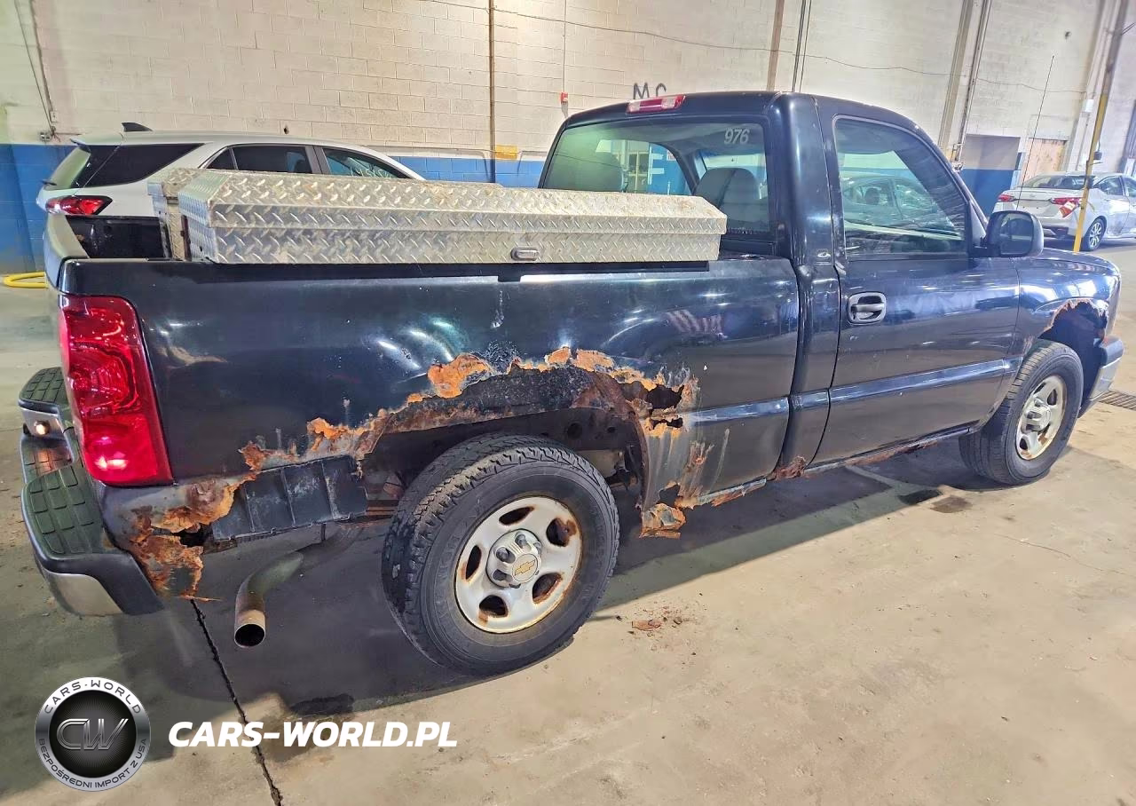 2003 Chevrolet Silverado C1500 VIN:1GCEC14X23Z275010 - 3