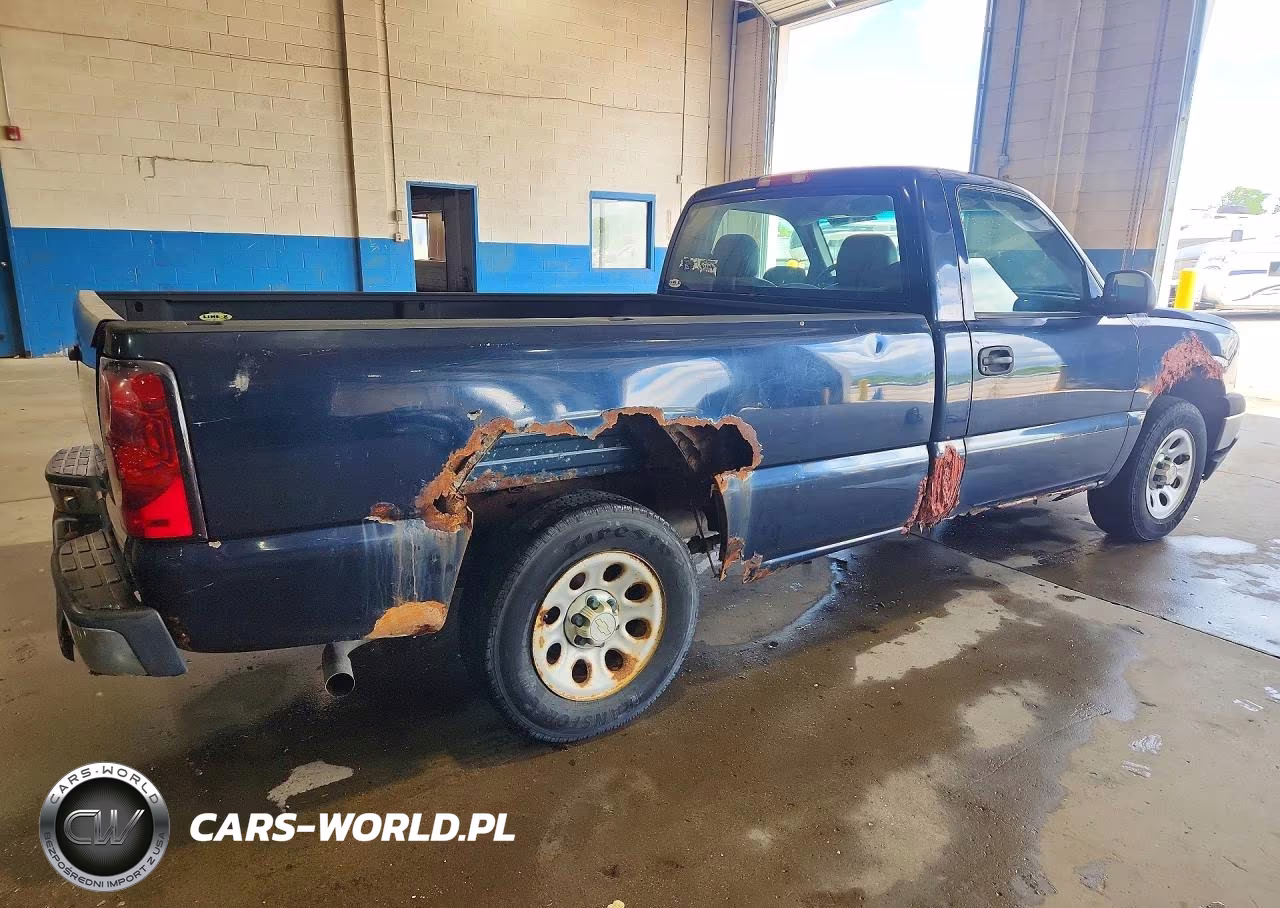 2005 Chevrolet Silverado C1500 VIN:1GCEC14X05Z275896 - 3