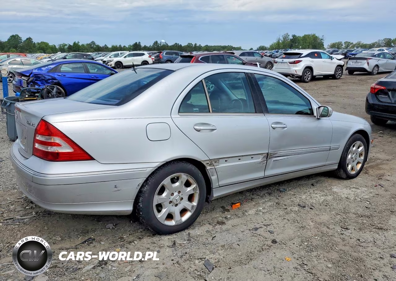 2005 Mercedes-Benz C 240 4Matic VIN:WDBRF81J05F598377 - 3