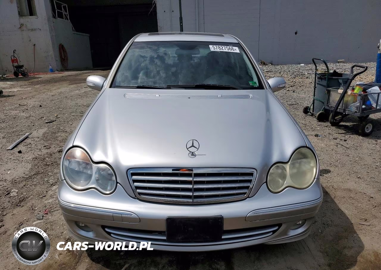 2005 Mercedes-Benz C 240 4Matic VIN:WDBRF81J05F598377 - 5