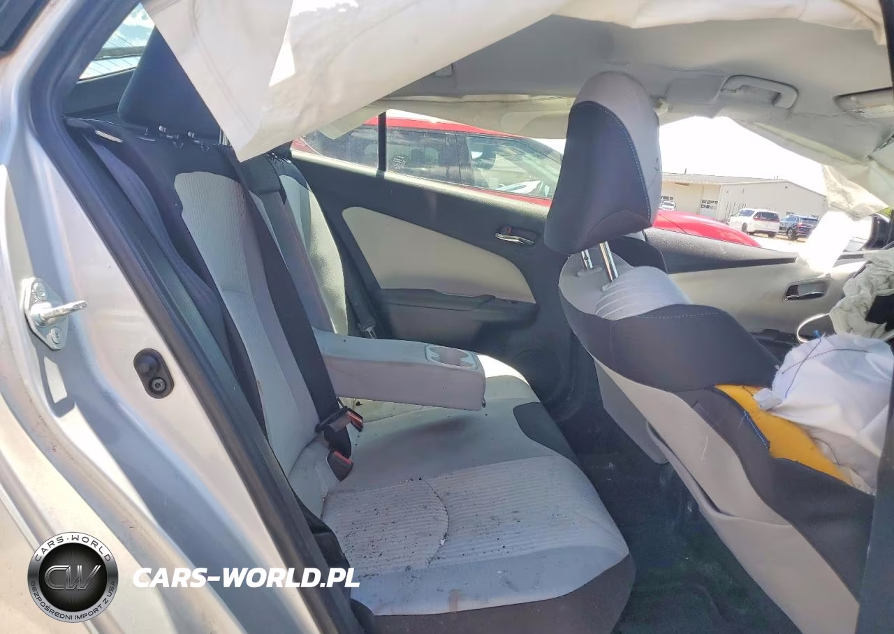 2017 Toyota Prius Two VIN:JTDKBRFU6H3046489 - 10