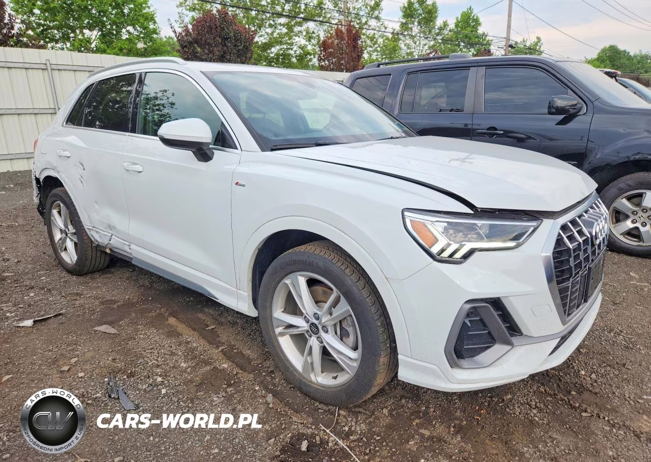 2024 Audi Q3 Premium S Line 45 VIN:WA1DECF38R1120121 - 4