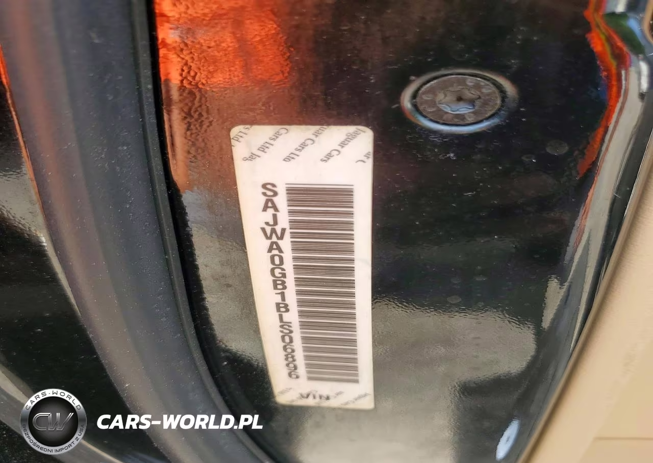 2011 Jaguar Xf Premium VIN:SAJWA0GB1BLS06896 - 12