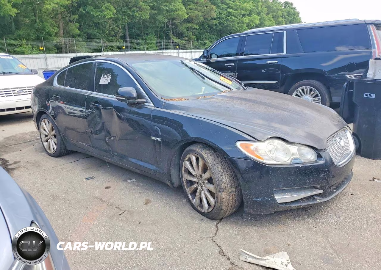 2011 Jaguar Xf Premium VIN:SAJWA0GB1BLS06896 - 4