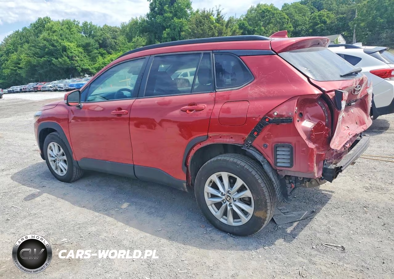 2022 Toyota Corolla Cross Le VIN:7MUCAABG9NV005511 - 2