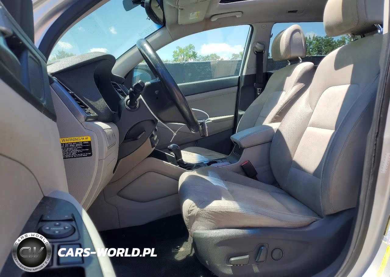 2018 Hyundai Tucson Value VIN:KM8J3CA24JU688765 - 7