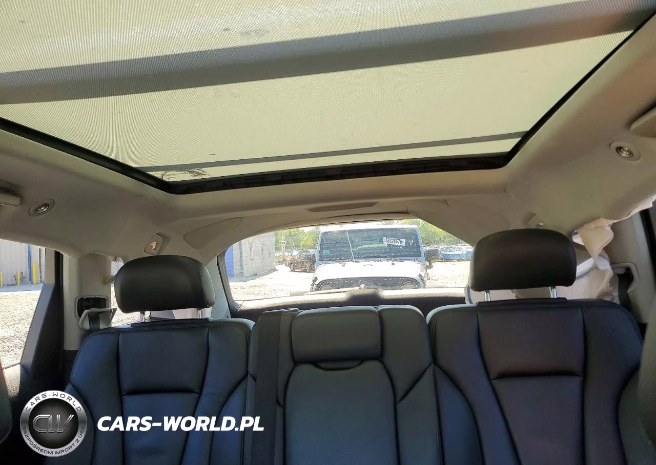 2019 Audi Q7 Premium Plus VIN:WA1LHAF76KD018749 - 10