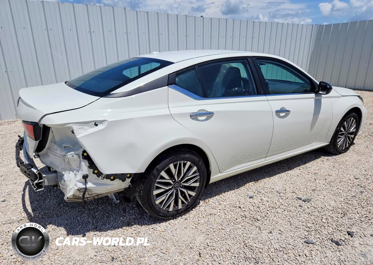 2025 Nissan Altima Sv VIN:1N4BL4DV5SN364083 - 3