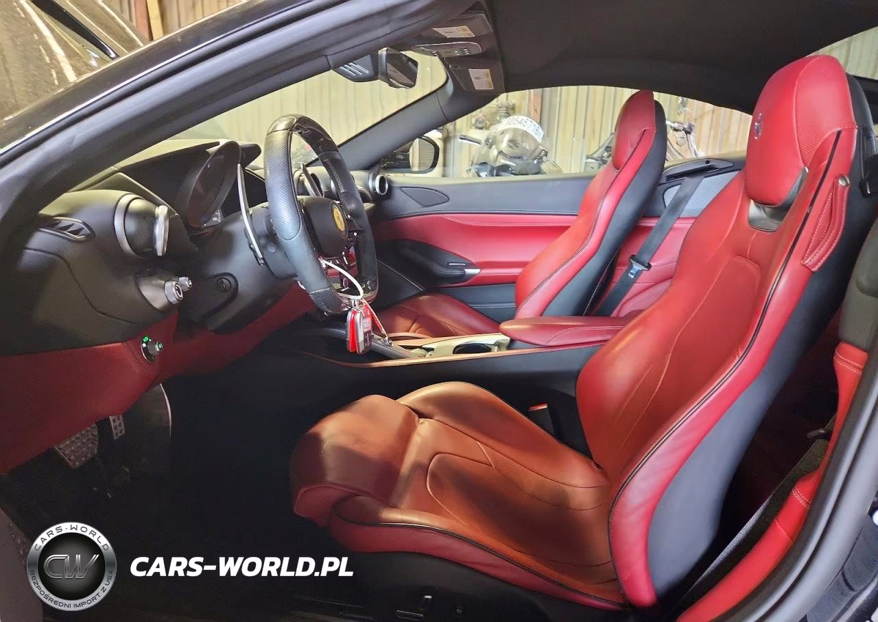 2019 Ferrari Portofino VIN:ZFF89FPA7K0242010 - 7