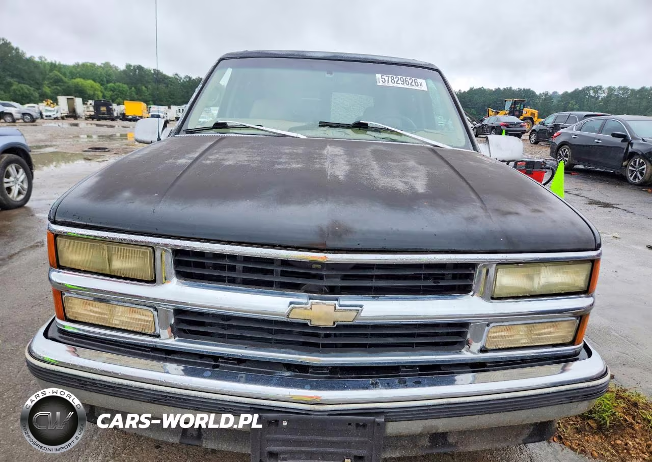 1999 Chevrolet Tahoe C1500 VIN:1GNEC13R5XR150115 - 5