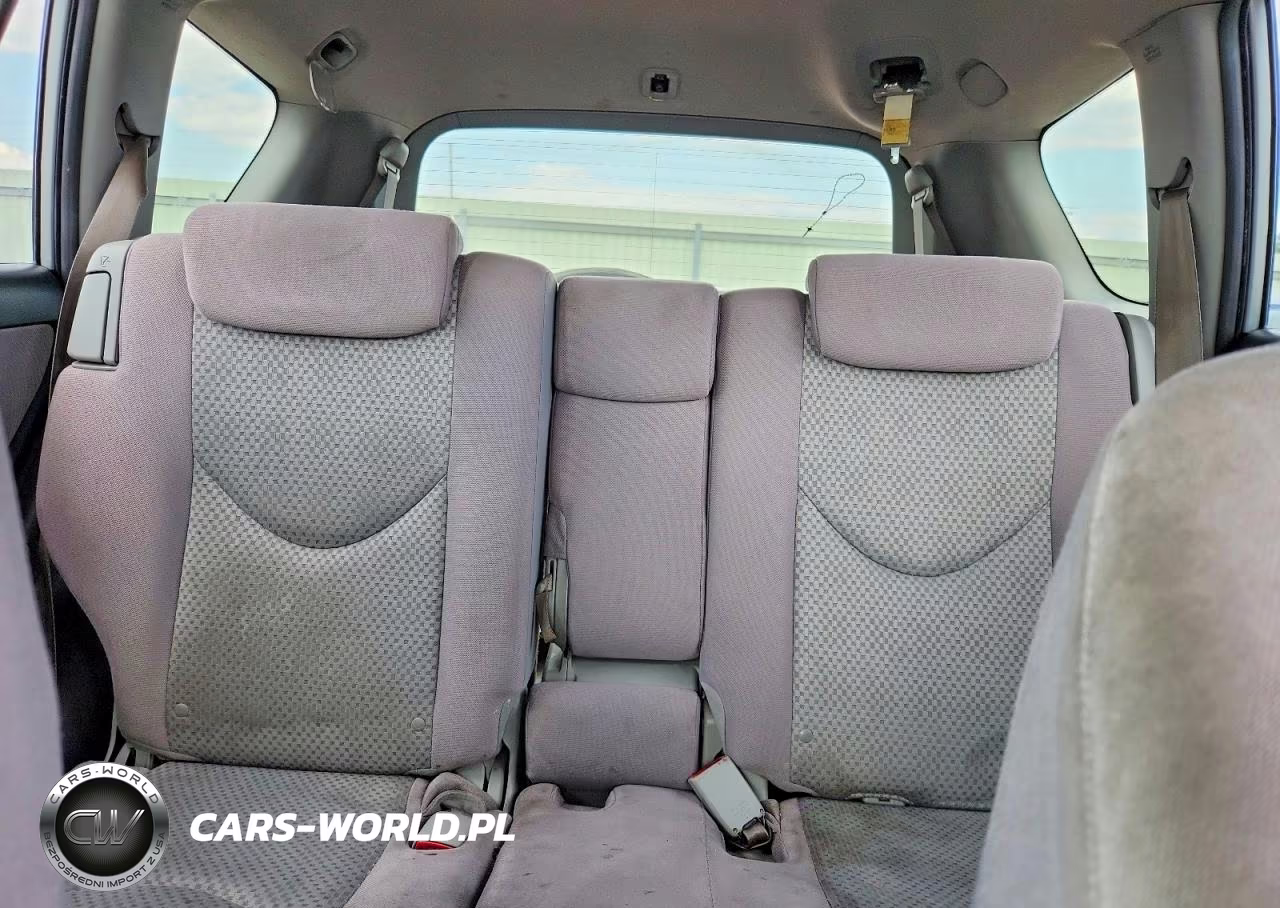 2007 Toyota Rav4 Base VIN:JTMBK35V275026881 - 10