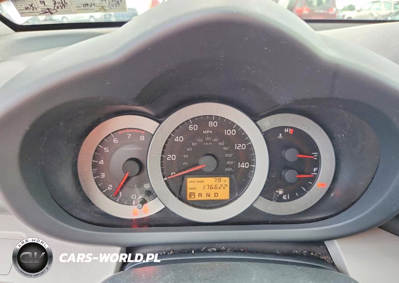 2007 Toyota Rav4 Base VIN:JTMBK35V275026881 - 9