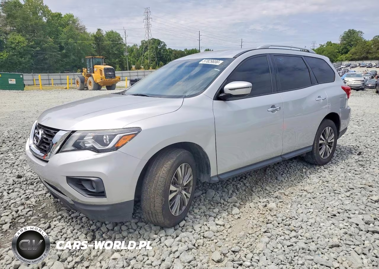 2020 Nissan Pathfinder Sv – zdjęcie 1 z 13