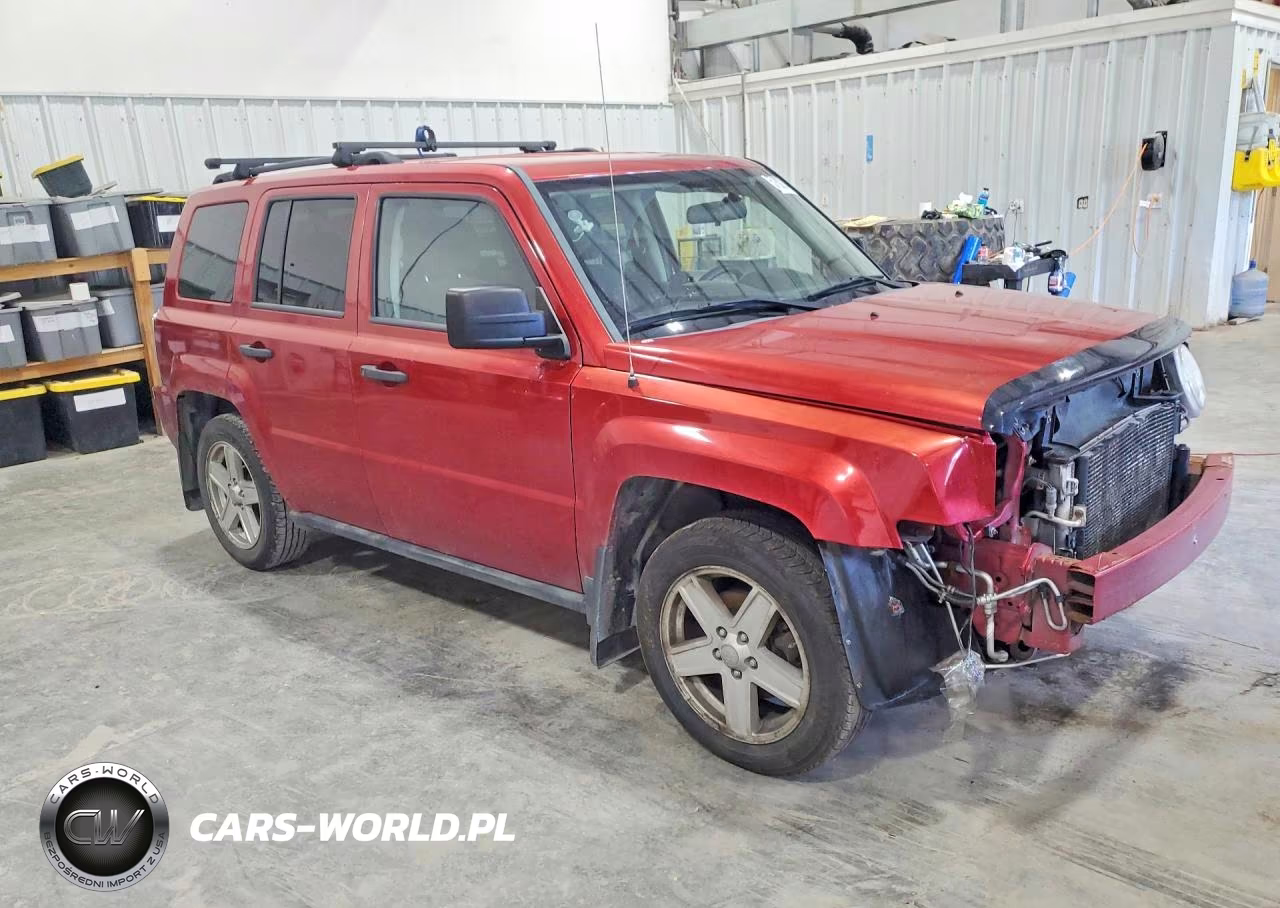 2010 Jeep Patriot Sport VIN:1J4NF1GB0AD622944 - 4