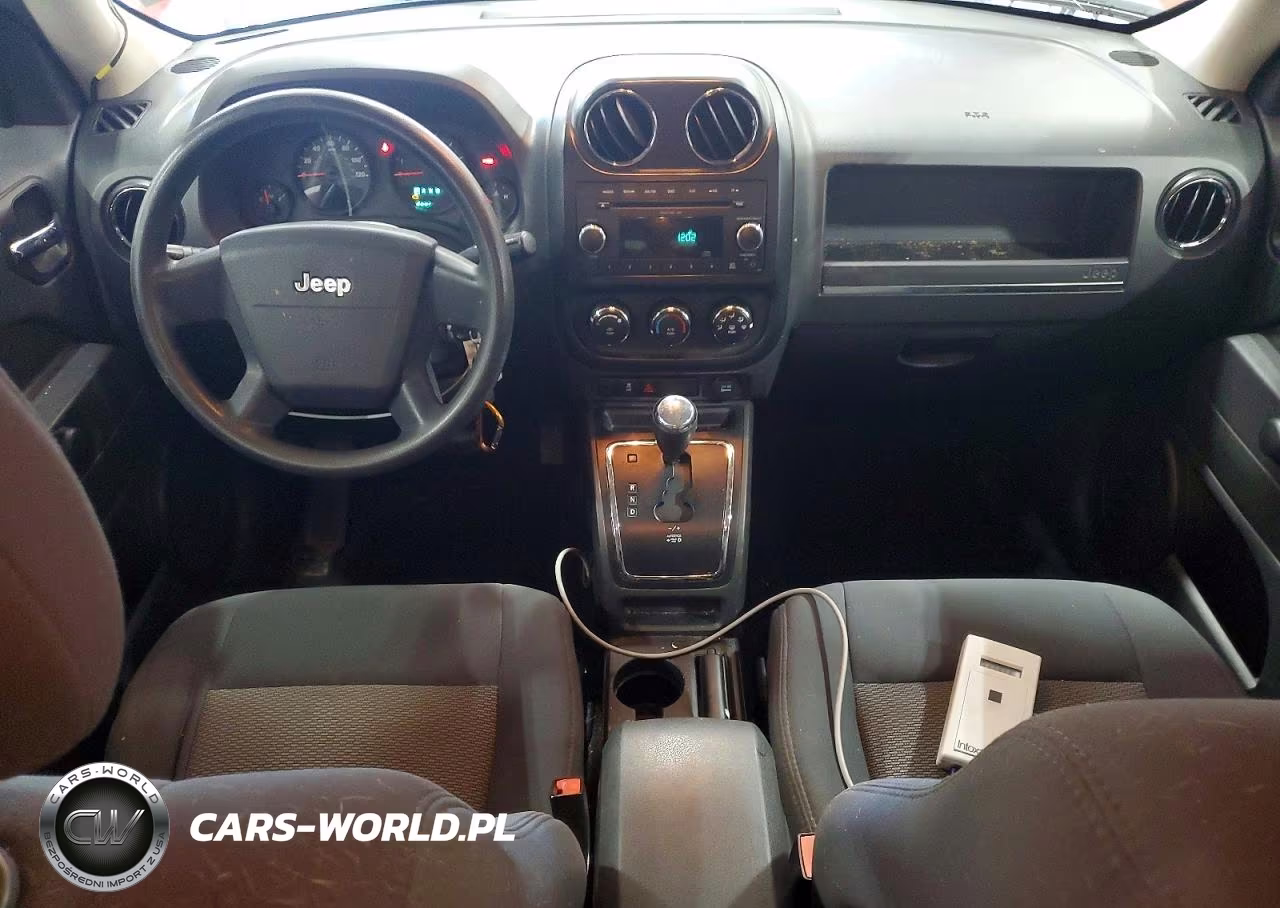 2010 Jeep Patriot Sport VIN:1J4NF1GB0AD622944 - 8