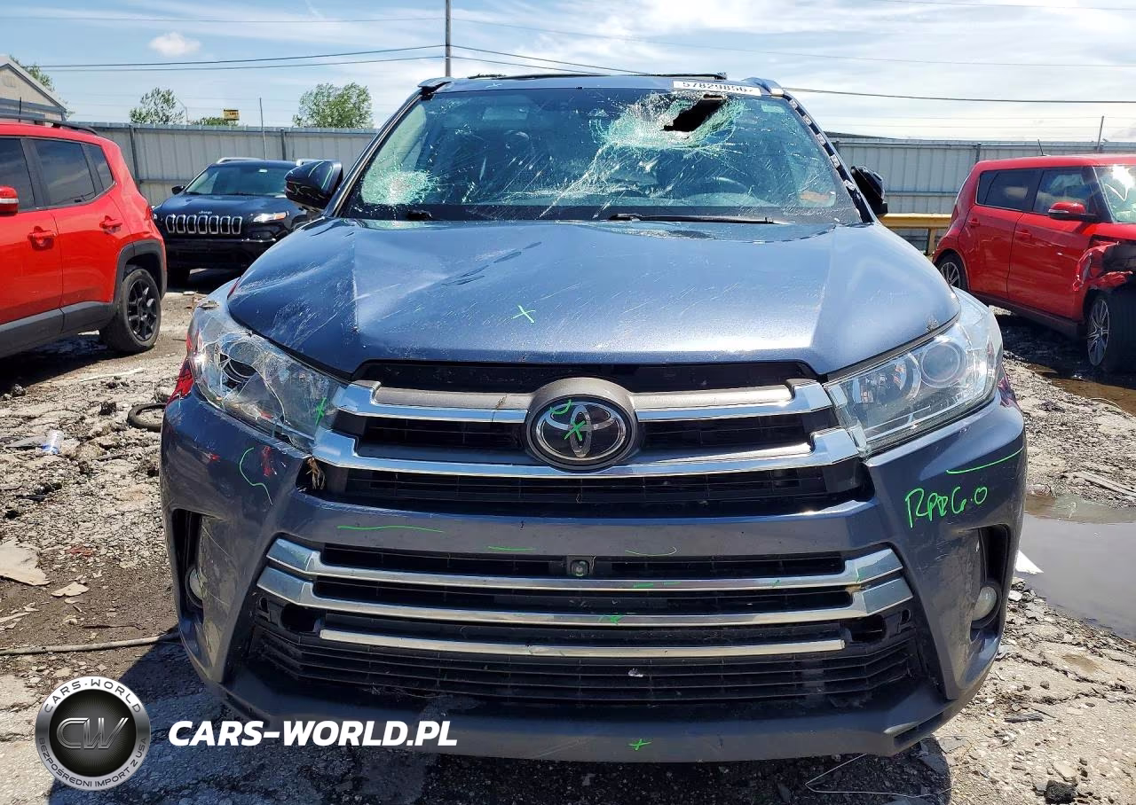 2018 Toyota Highlander Limited VIN:5TDDZRFH0JS814107 - 5