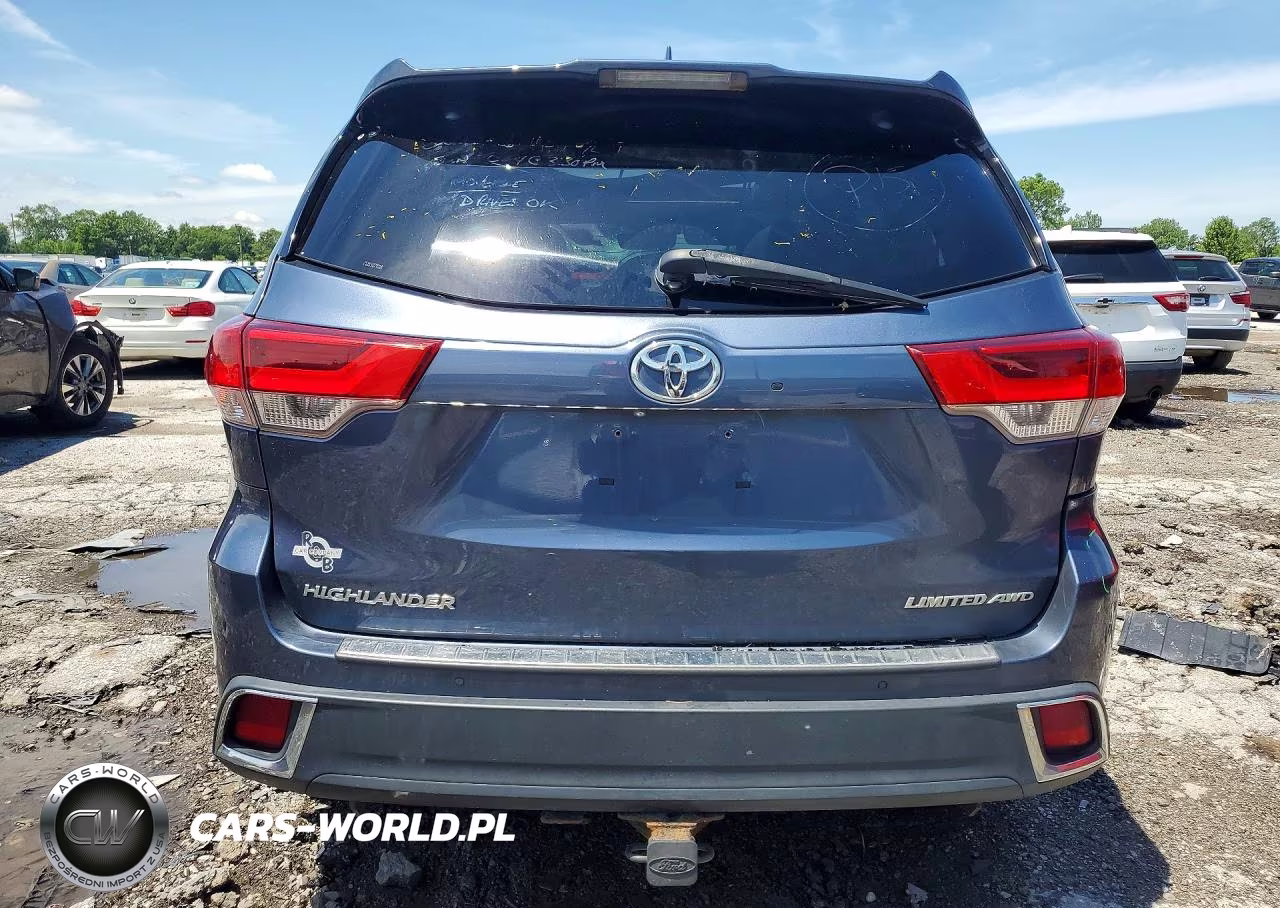 2018 Toyota Highlander Limited VIN:5TDDZRFH0JS814107 - 6