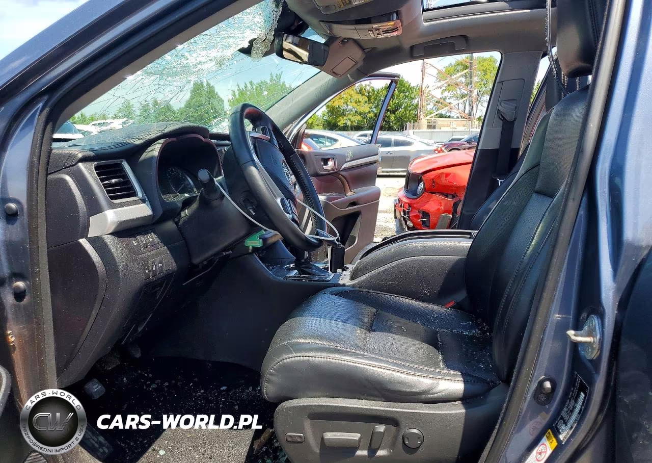 2018 Toyota Highlander Limited VIN:5TDDZRFH0JS814107 - 7