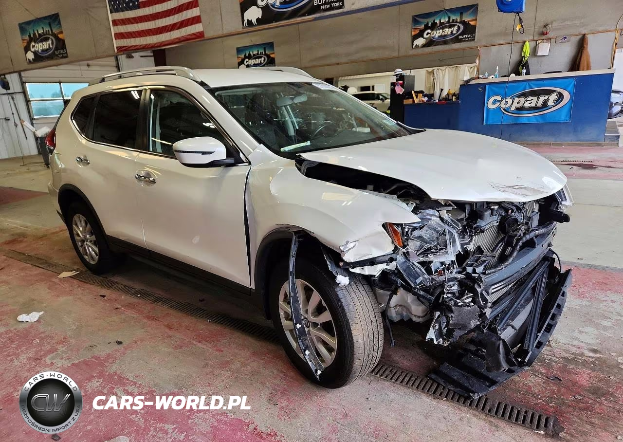 2018 Nissan Rogue Sv VIN:JN8AT2MVXJW349621 - 4