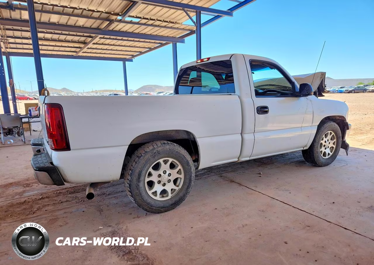 1999 Chevrolet Silverado C1500 VIN:1GCEC14W7XZ117226 - 3