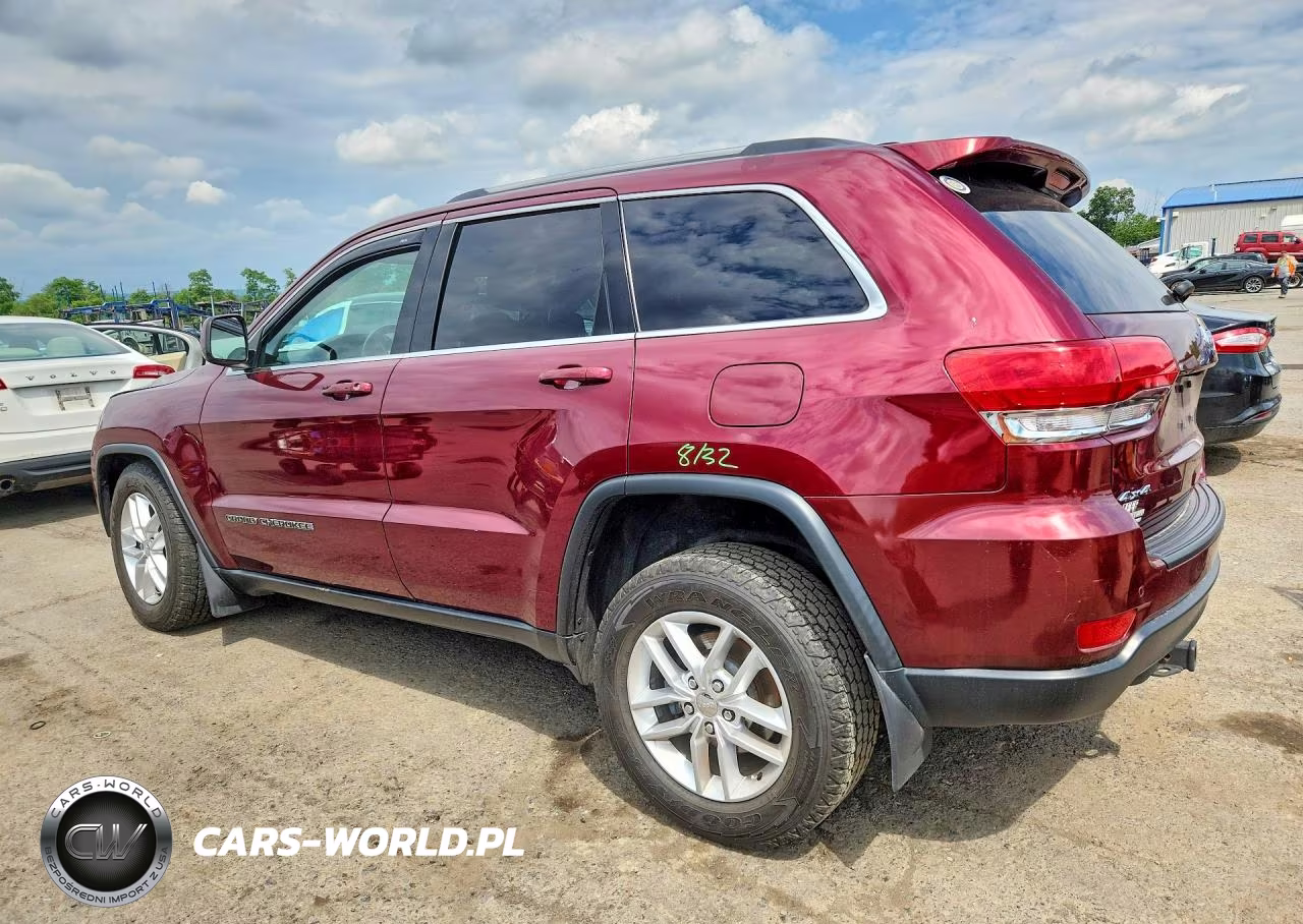 2017 Jeep Grand Cherokee Laredo VIN:1C4RJFAG6HC800265 - 2