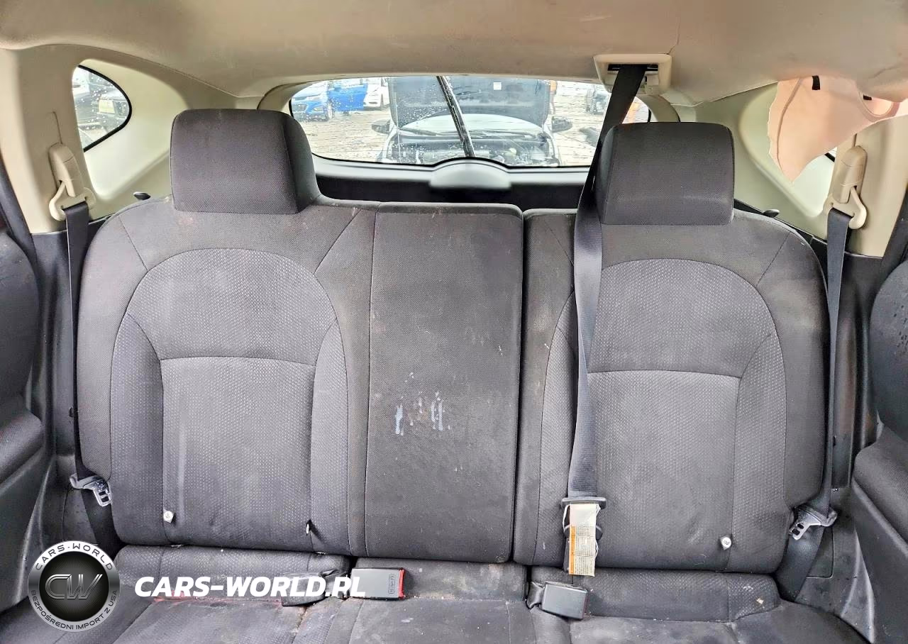 2015 Nissan Rogue Select S VIN:JN8AS5MTXFW653798 - 10