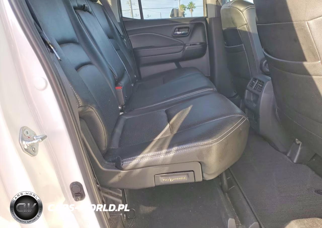 2021 Honda Ridgeline Sport VIN:5FPYK3F14MB014450 - 10