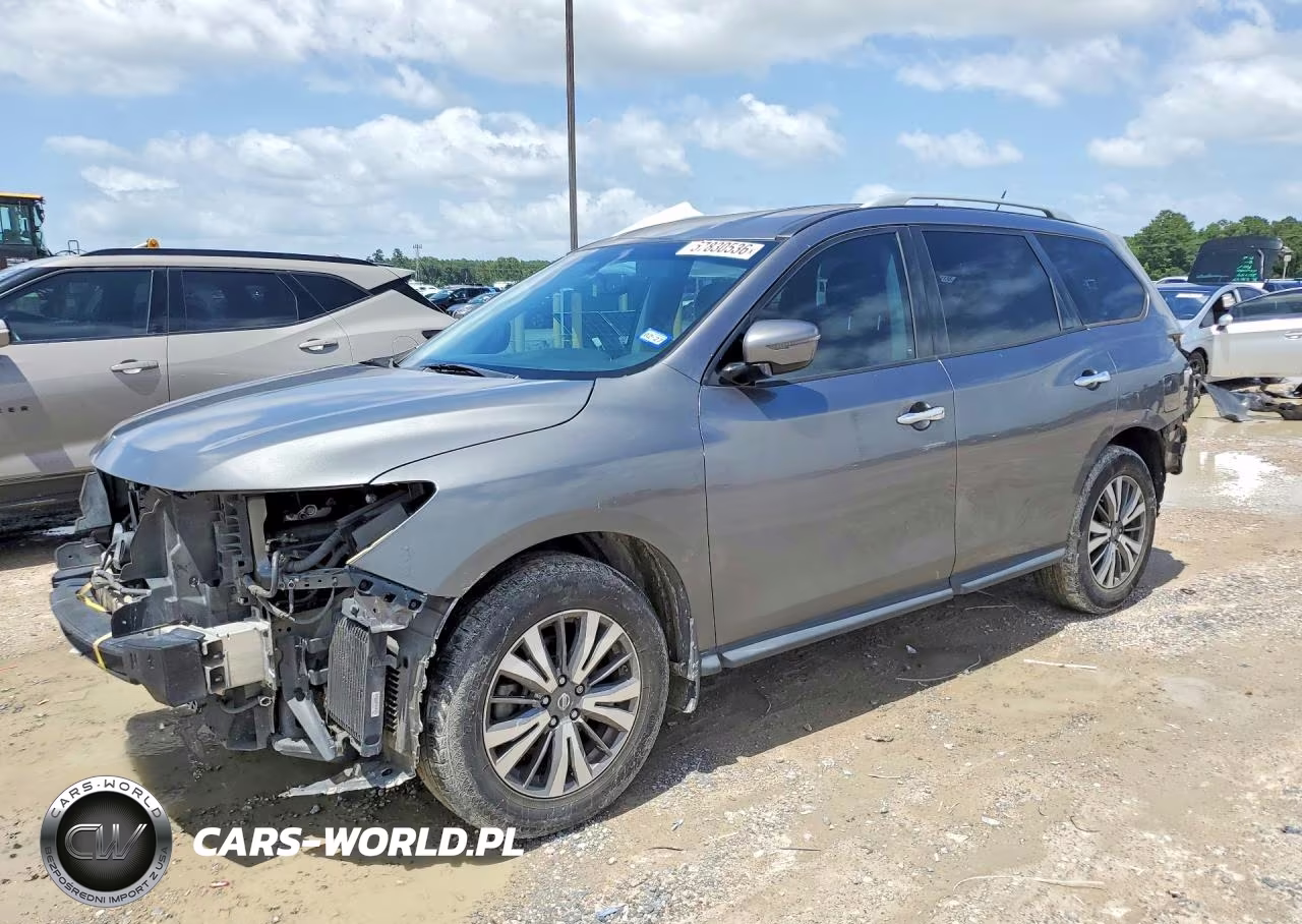 2017 Nissan Pathfinder S
