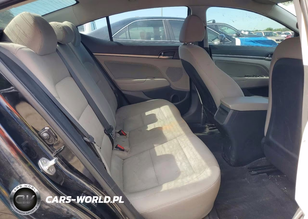 2018 Hyundai Elantra VIN:5NPD84LF7JH304836 - 10