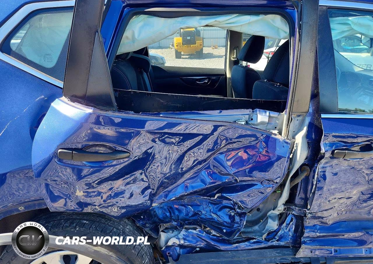 2017 Nissan Rogue S VIN:JN8AT2MV0HW007668 - 10