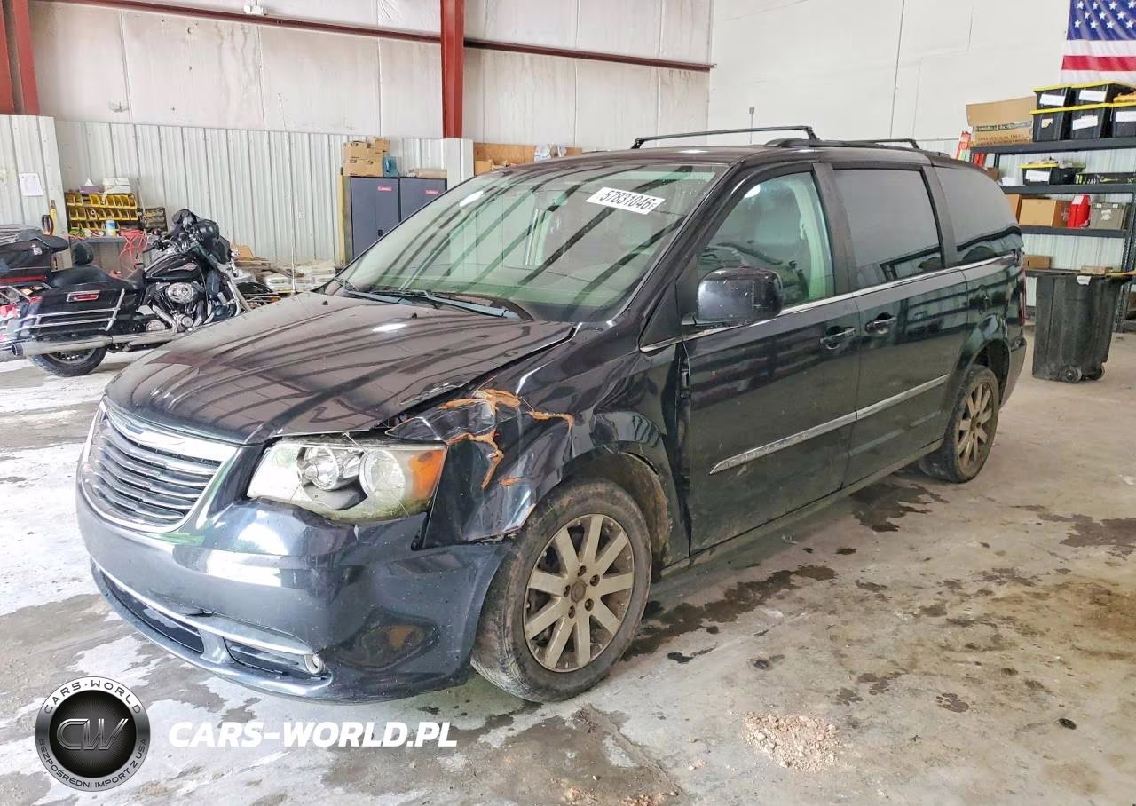 2016 Chrysler Town & Country S – zdjęcie 1 z 13