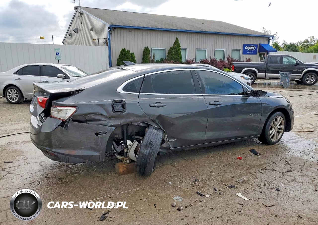 2016 Chevrolet Malibu Lt VIN:1G1ZE5STXGF350393 - 3