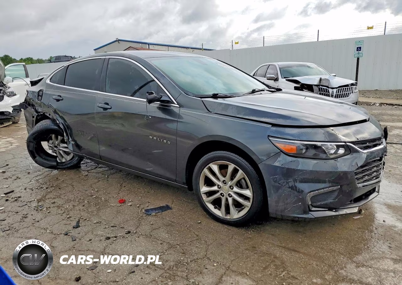 2016 Chevrolet Malibu Lt VIN:1G1ZE5STXGF350393 - 4