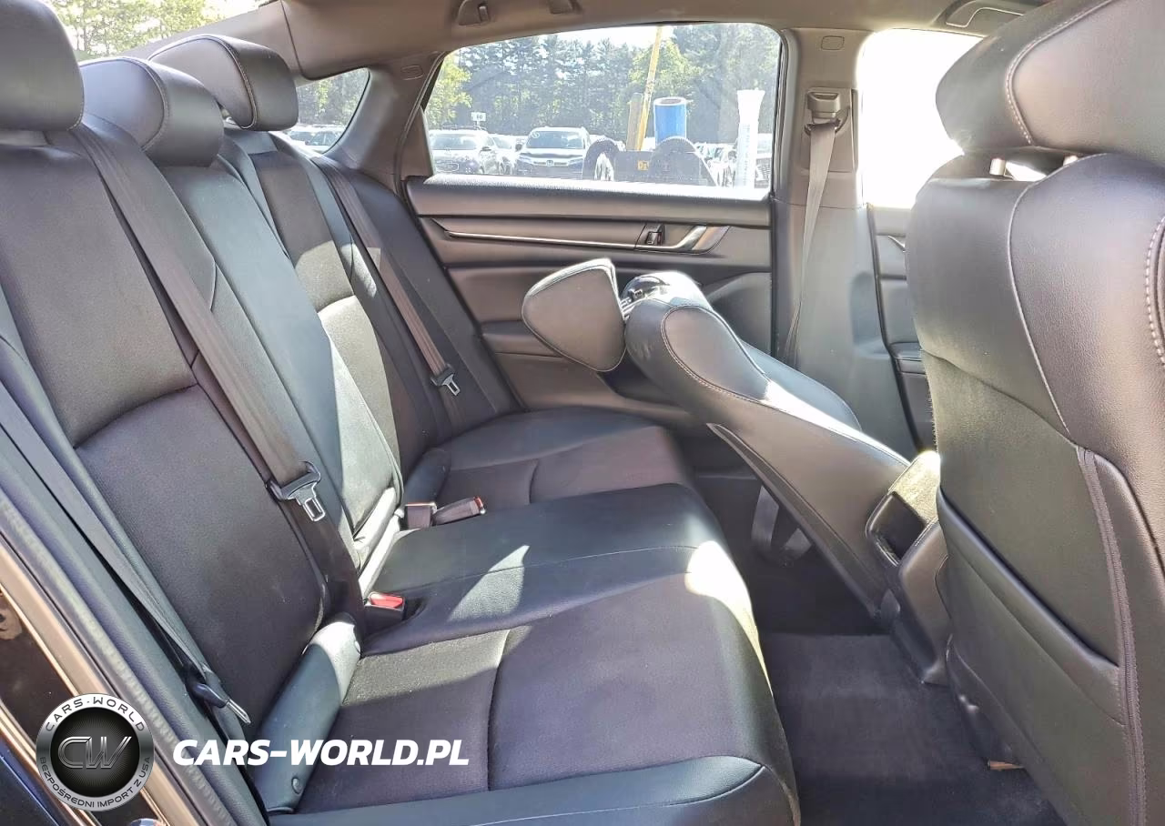 2019 Honda Accord Sport VIN:1HGCV1F39KA117161 - 10