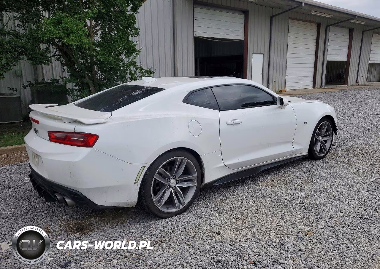 2018 Chevrolet Camaro Lt VIN:1G1FD1RS7J0119912 - 3