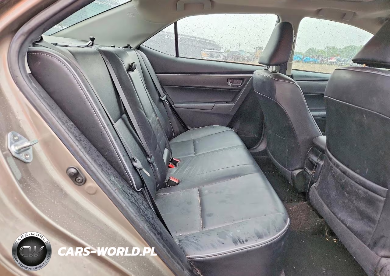 2018 Toyota Corolla VIN:2T1BURHE9JC078592 - 10