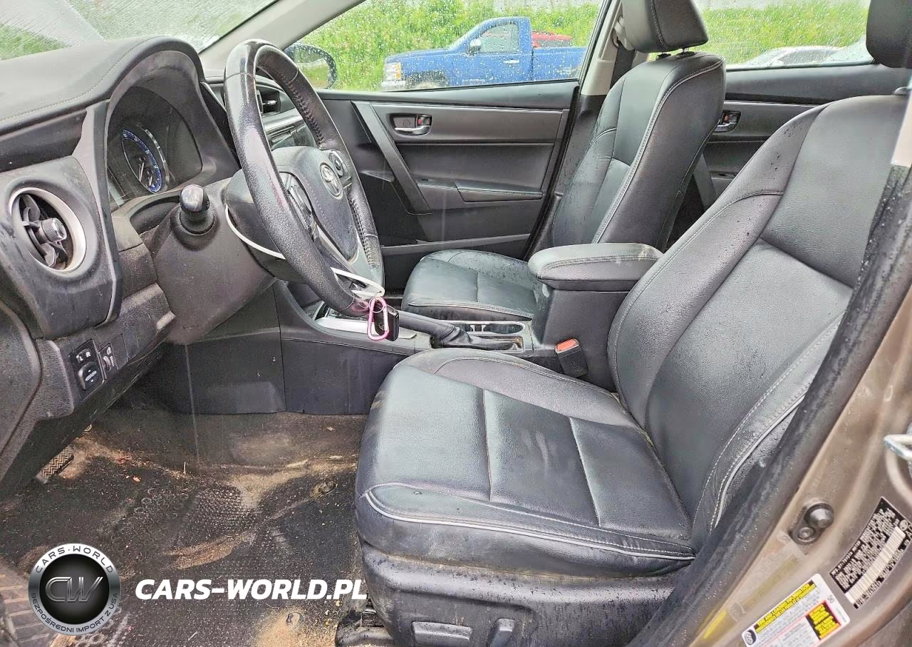 2018 Toyota Corolla VIN:2T1BURHE9JC078592 - 7