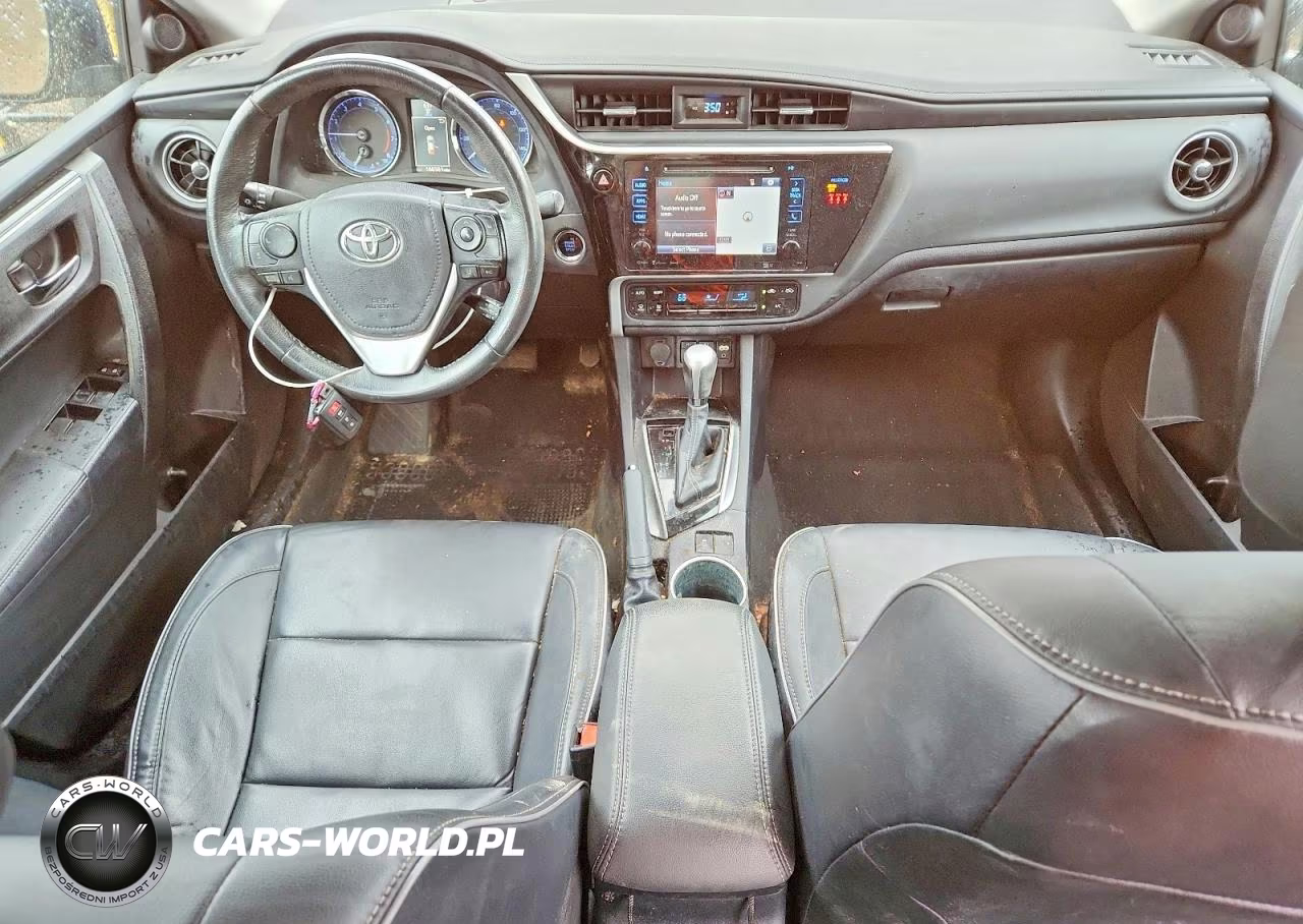 2018 Toyota Corolla VIN:2T1BURHE9JC078592 - 8