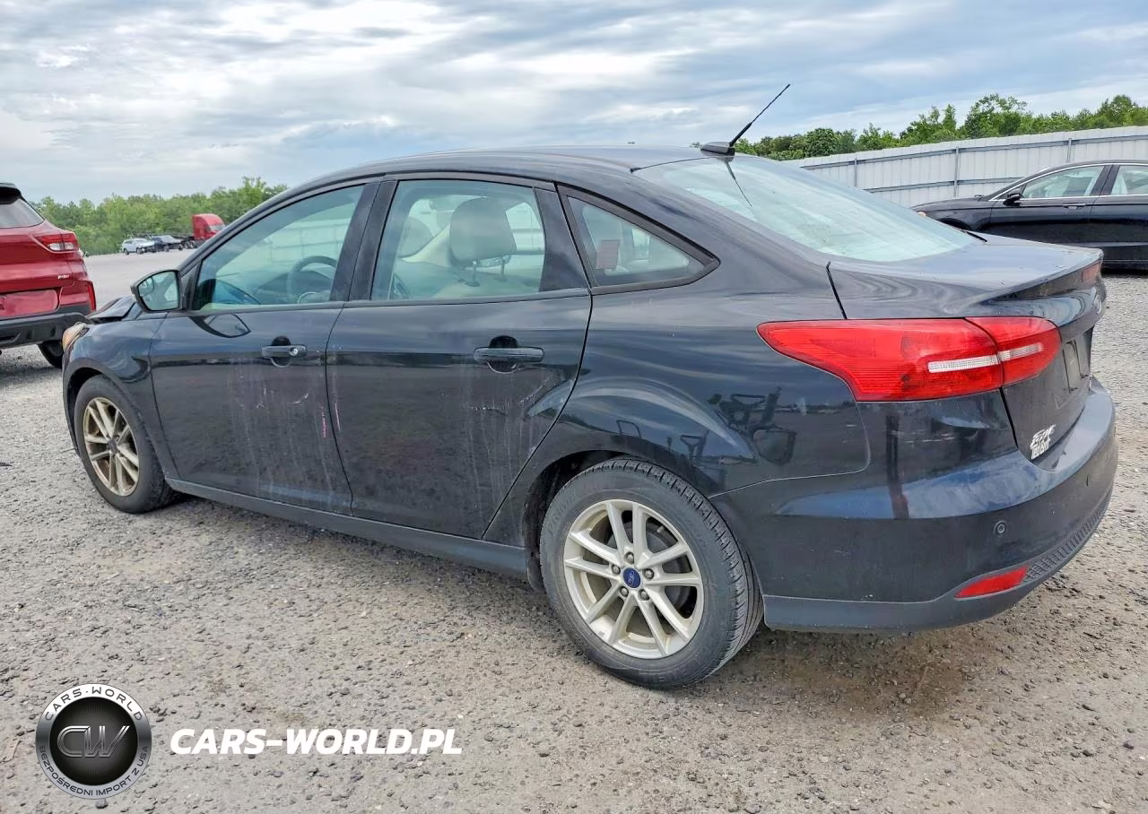 2016 Ford Focus Se VIN:1FADP3F25GL377106 - 2