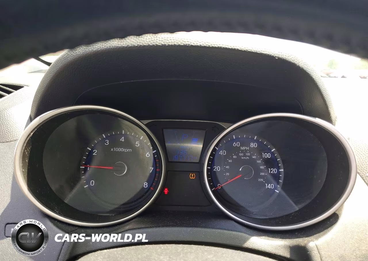 2010 Hyundai Tucson Gls VIN:KM8JUCAC9AU041946 - 9