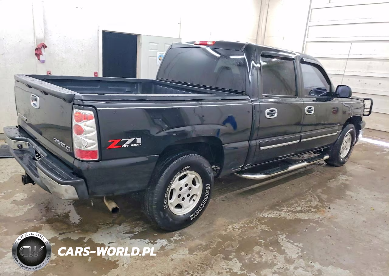 2004 Chevrolet Silverado K1500 VIN:2GCEK13TX41342822 - 3