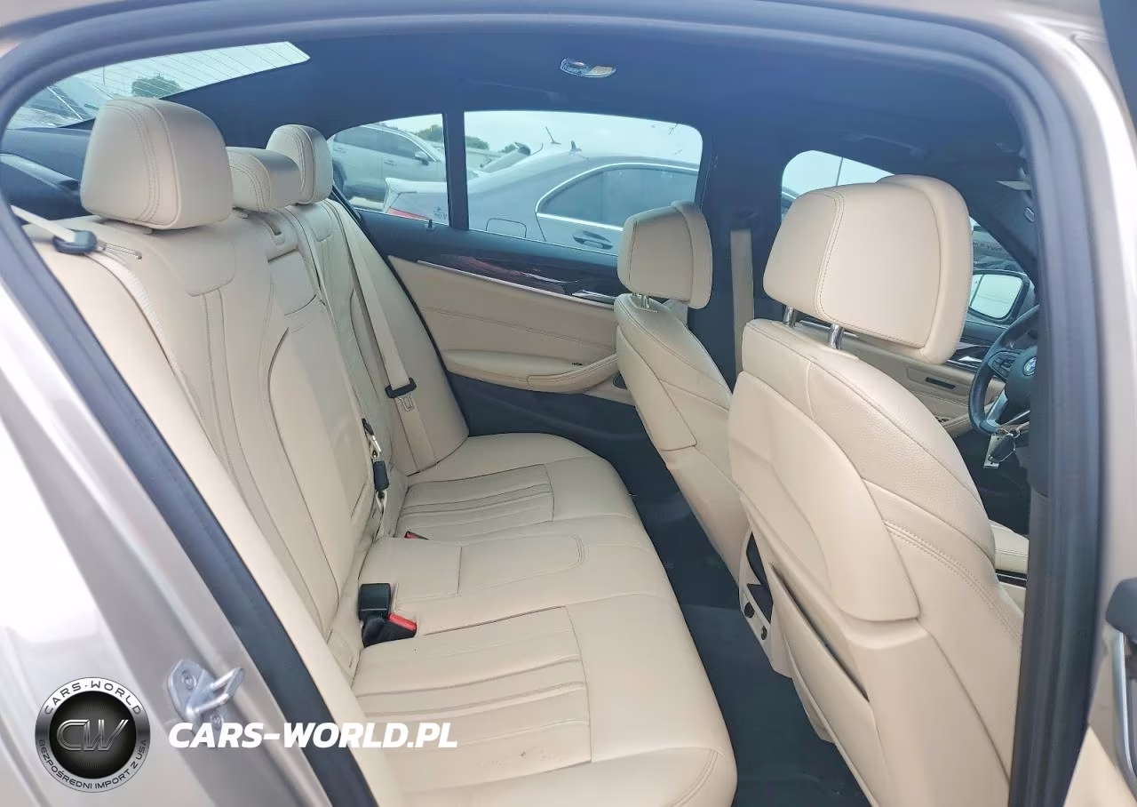 2018 BMW 540 I VIN:WBAJE5C51JWA97895 - 10