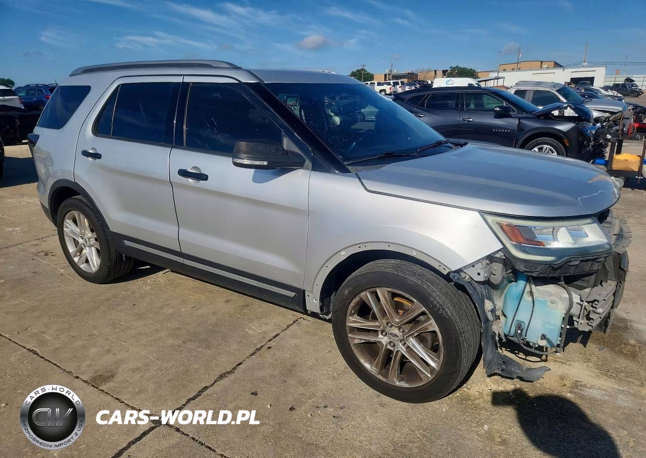 2016 Ford Explorer Xlt VIN:1FM5K8D89GGA81530 - 4