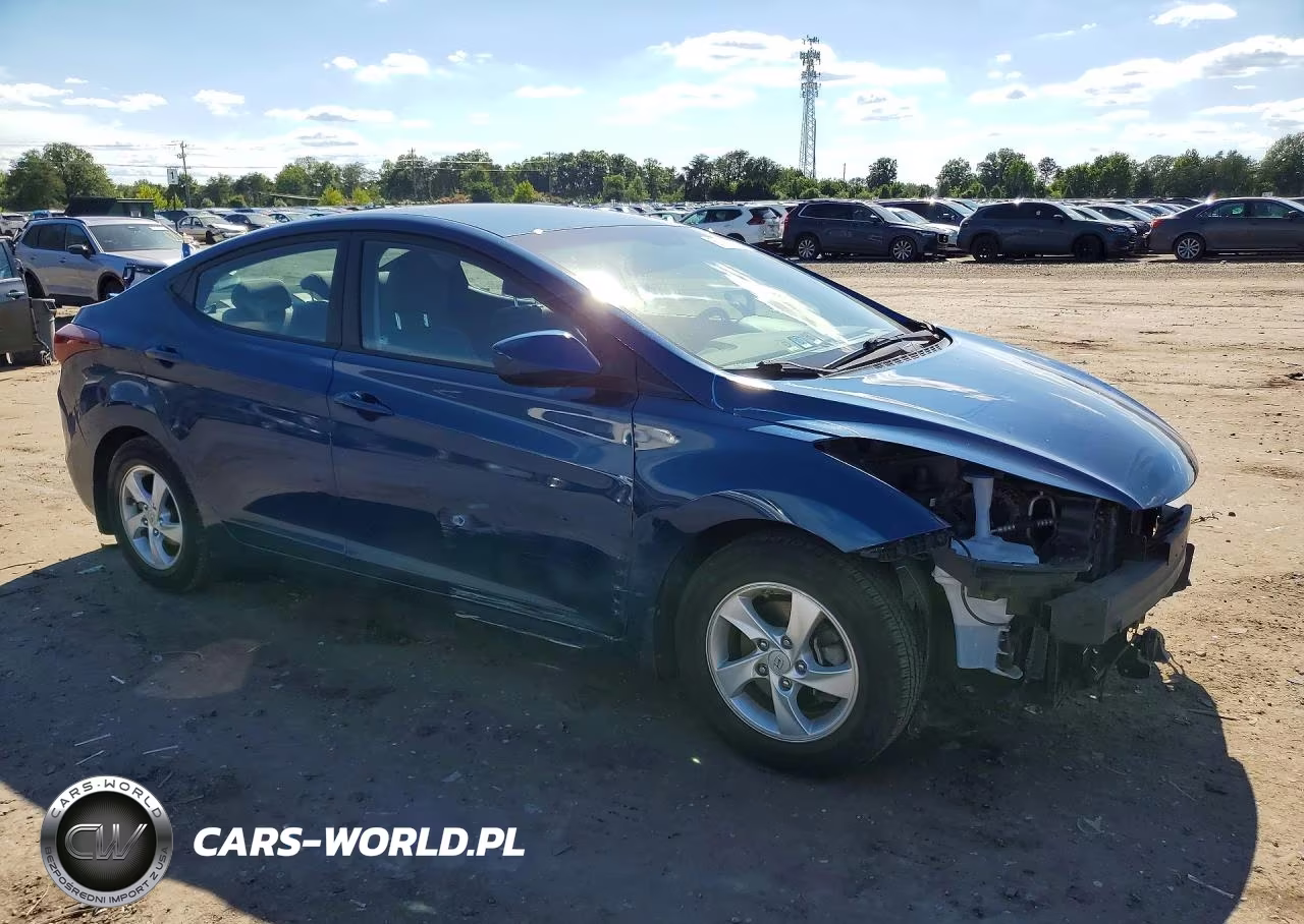 2015 Hyundai Elantra Se VIN:KMHDH4AE8FU458815 - 4